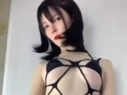 एशियाई लवली छोटे स्तन लड़की